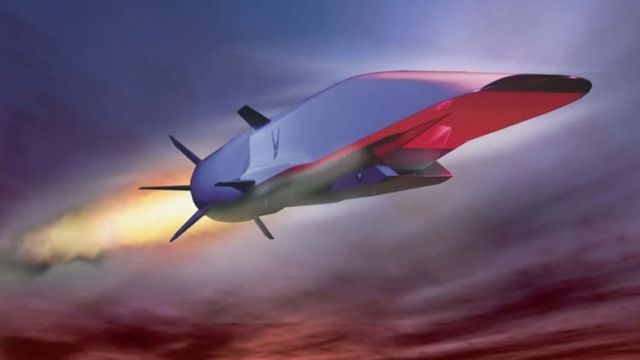 美国高超音速飞行器“X-51乘波者”在2013年的试验中以5.1马赫的速度飞行直至燃油耗尽,持续飞行时间达210秒 美国高超音速飞行器“X-51乘波者”在2013年的试验中以5.1马赫的速度飞行直至燃油耗尽,持续飞行时间达210秒
