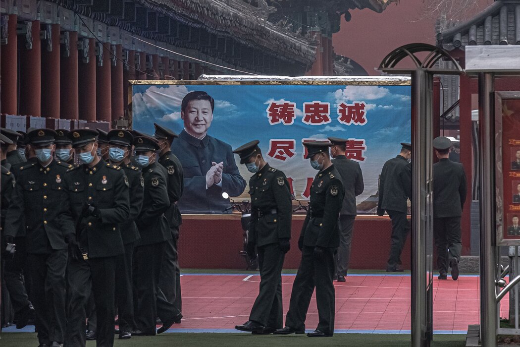 本周三,在全国人民代表大会召开前,北京的一幅习近平宣传画。 本周三,在全国人民代表大会召开前,北京的一幅习近平宣传画。