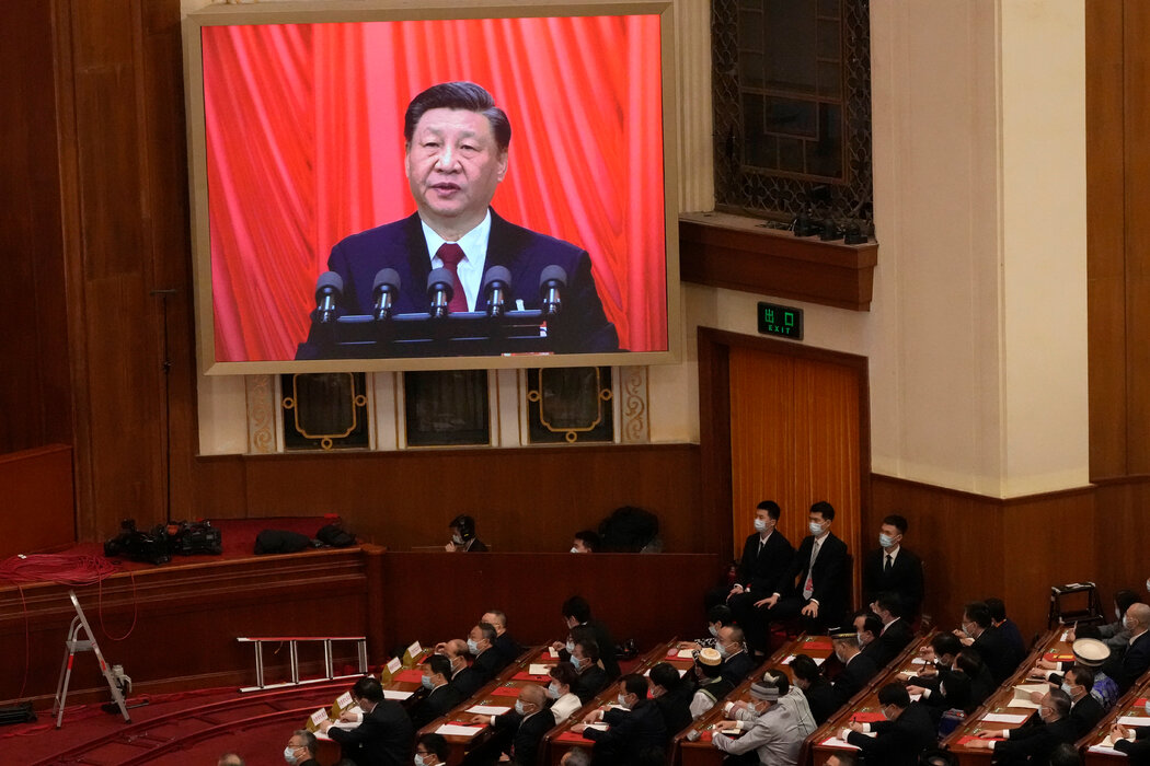 中国通过贷款项目向发展中国家提供贷款超过5000亿美元,成为全球最大债权国之一。 中国通过贷款项目向发展中国家提供贷款超过5000亿美元,成为全球最大债权国之一。